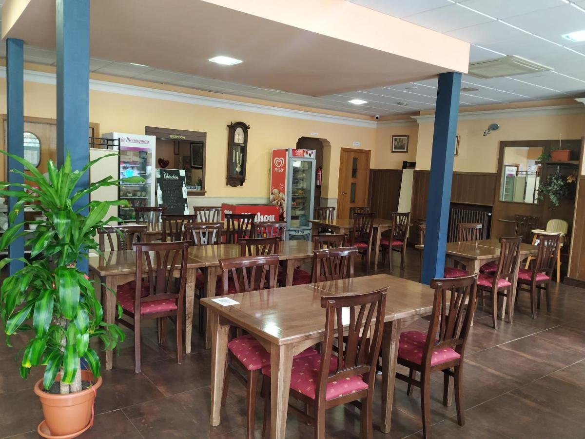 Hostal Agripino Y Restaurante Asiatico Mora Kültér fotó