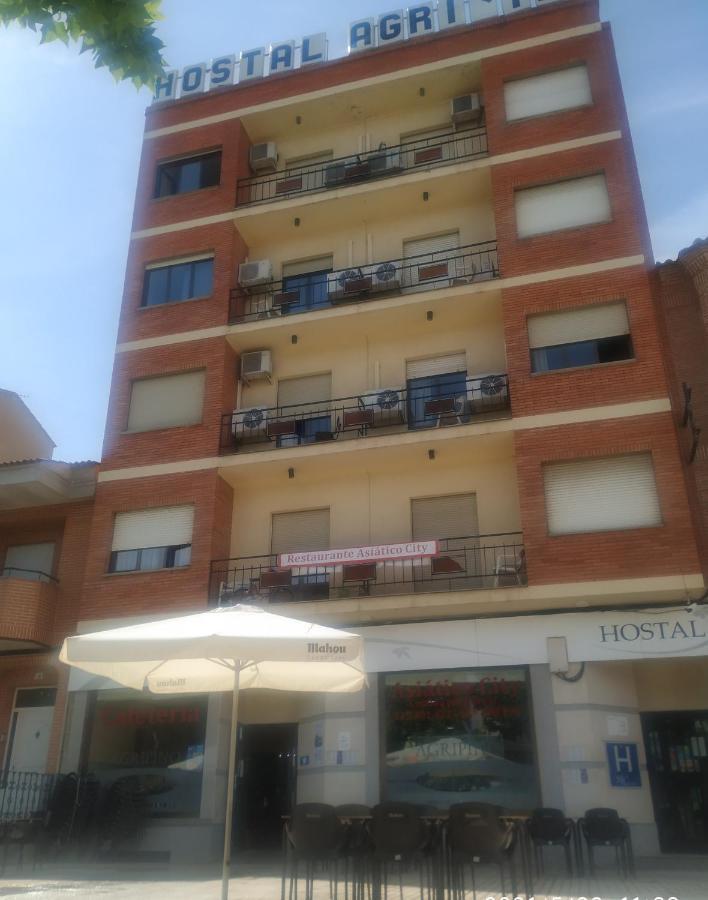 Hostal Agripino Y Restaurante Asiatico Mora Kültér fotó