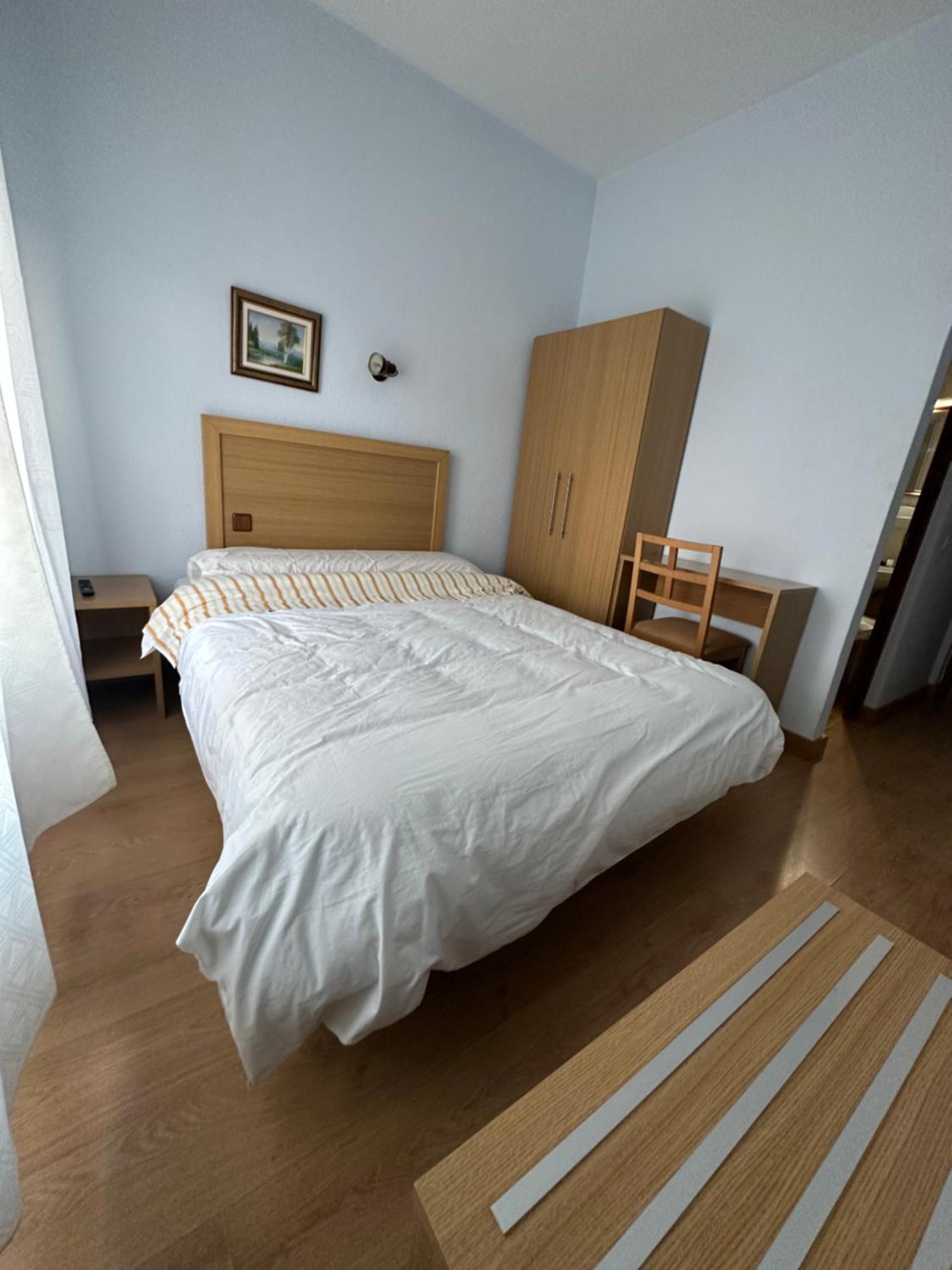 Hostal Agripino Y Restaurante Asiatico Mora Kültér fotó